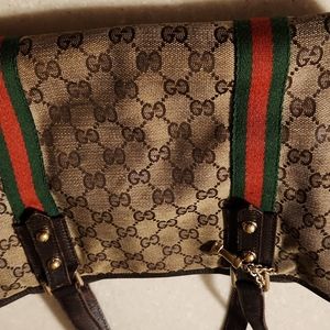 Authentic gucci bag used